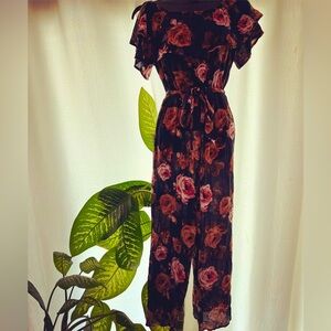 Ivy + Main Women Blue floral Jumpsuit Size M